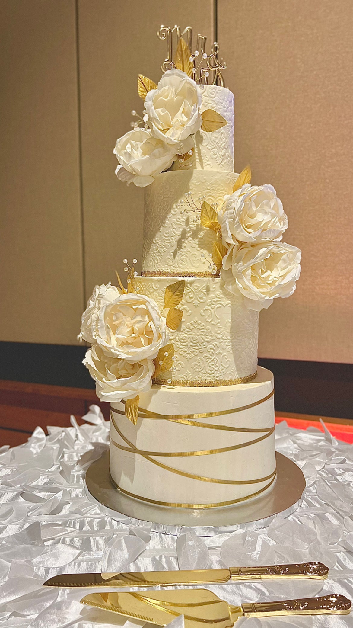A Classic, Romantic Wedding at University Club of MU in Columbia, Missouri  | Wedding cake toppers, Bridal cake topper, Wedding topper